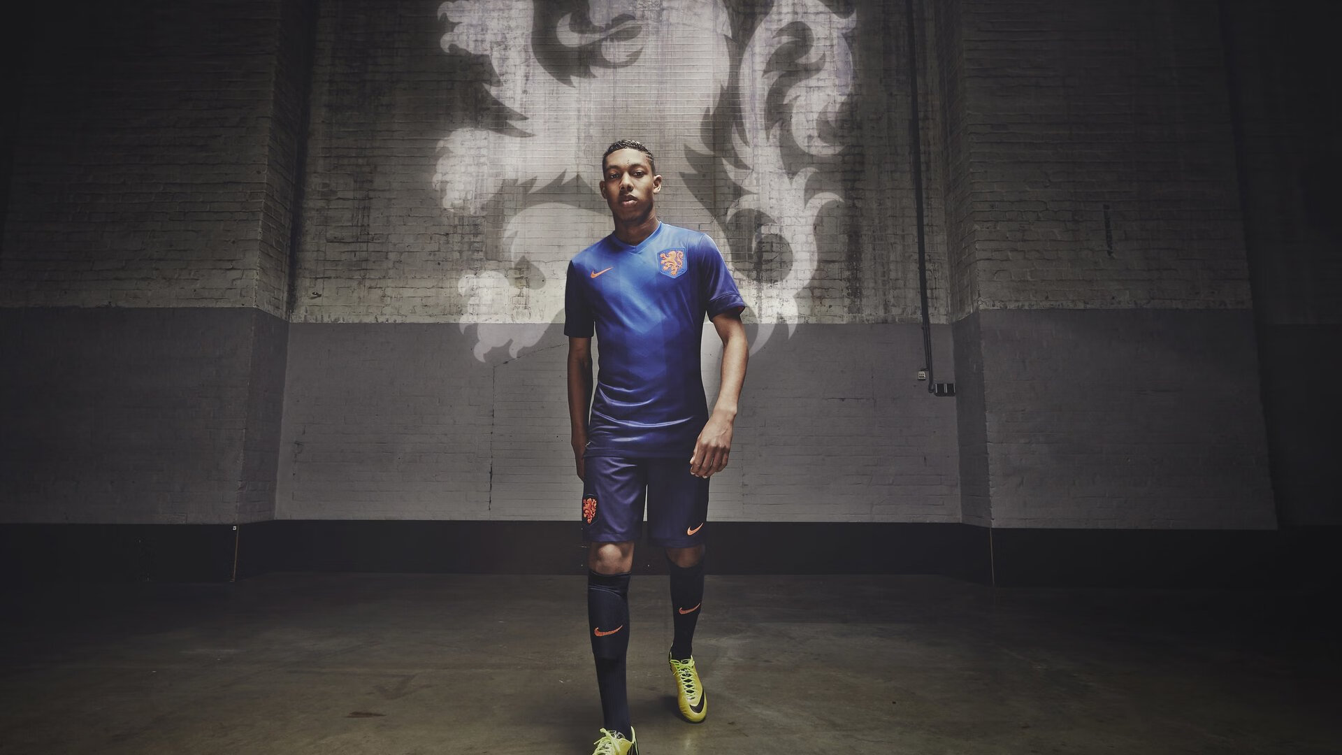 弗兰：全黑队的“攻防转换专家”，每次反击都能迅速打破对方防线